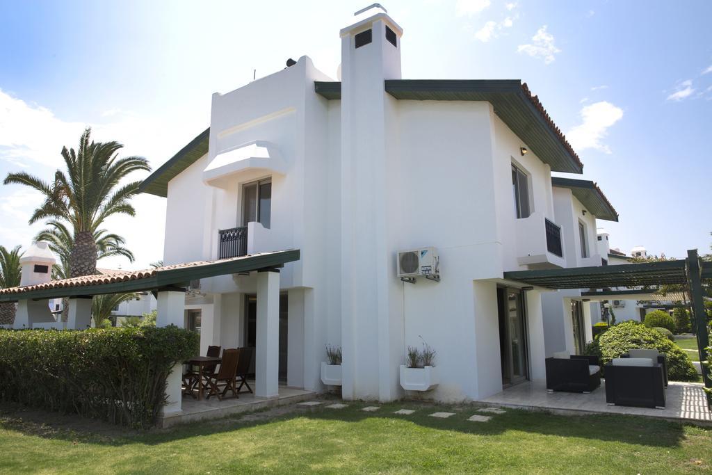 Villasaray Hotel & Villa Çeşme Exterior foto